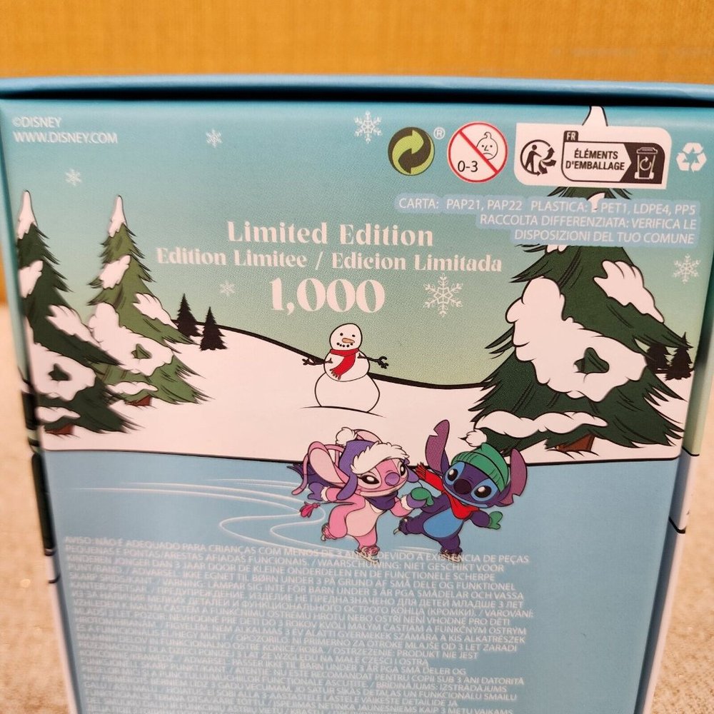 Loungefly Disney Lilo and Stitch Snowball Fight Fun Glitter LE Enamel Pin NEW - Picture 5 of 7